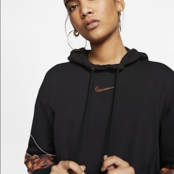 Nike hoodie SOLD!! - Picture 3 of 6